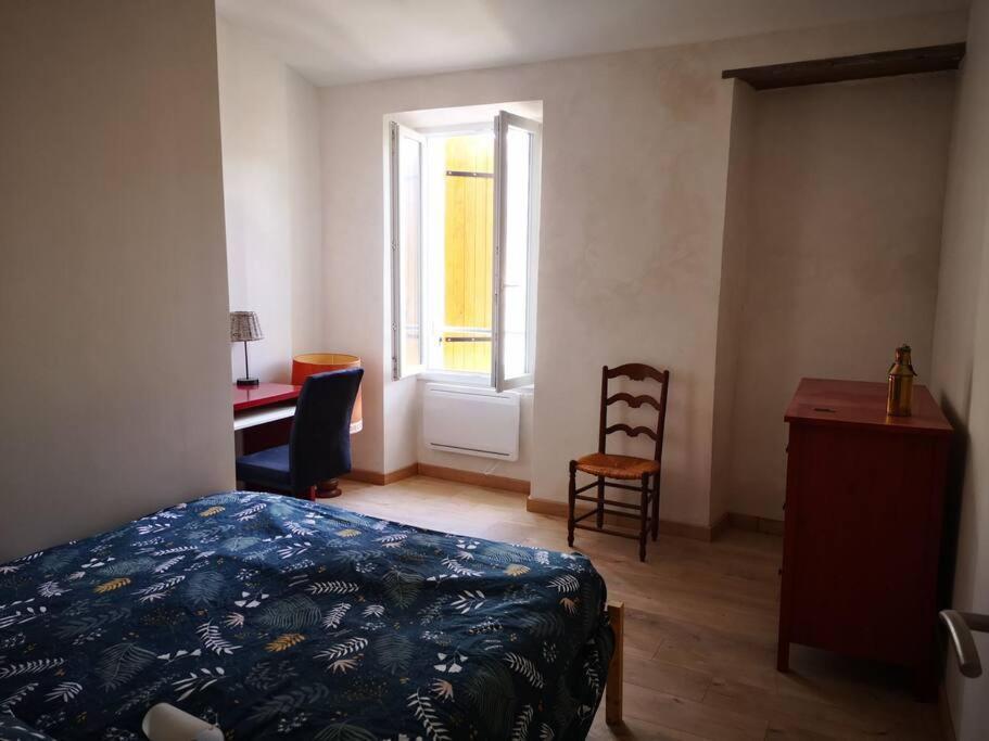 Maison De Ville Pres Du Port Bourg-sur-Gironde Экстерьер фото